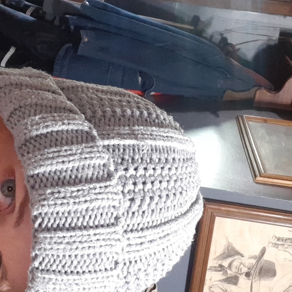 Thick Chunky Knit beanie - Picture 5 of 5